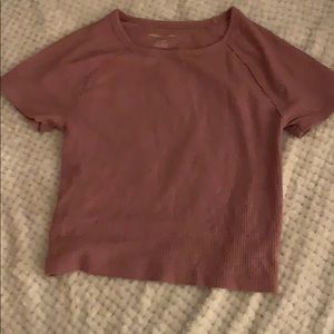 cropped pink t shirt